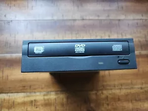 Lite-On - DVD±RW - CD±RW - 24X SATA Desktop Drive - Model # IHAS124 - Picture 1 of 7