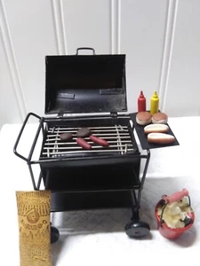 Dollhouse Miniature Picnic BBQ Grill, hotdogs & Hamburgers, Charcoal, Soda 1/12 - Picture 1 of 10
