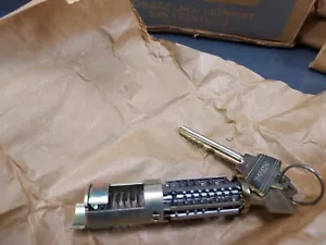 Fabbro a cilindro vintage OEM, da collezione..,. - Foto 1 di 3