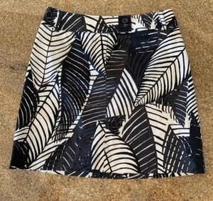 White House Black Market Floral Black and White A Line Skirt Size 0 / XSmall - Picture 1 of 7