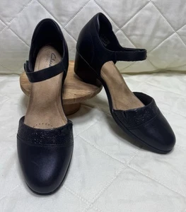 Clarks Emily 2 Ketra schwarze bequeme Echtleder-Pumps Größe 7 M – neu ohne Karton - Bild 1 von 6