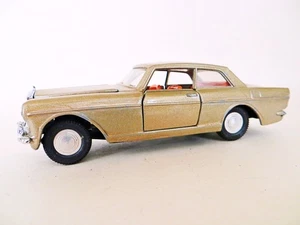 DINKY 137 'ROLLS ROYCE SILVER CLOUD III' BRONZE/GOLD. VINTAGE. COMPLETE - Picture 1 of 7