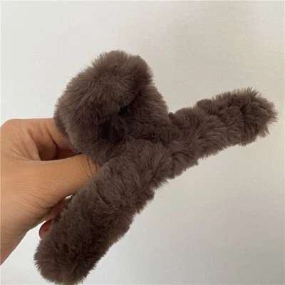 Women's Large Gripping Clip On The Back Of The Head With Plush Hair Crab Clamp↗ - Image 1 of 4