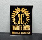 Autocollant peigne de cow-boy original 2 pouces x 2,75 pouces États-Unis rectangle logo noir et jaune NEUF