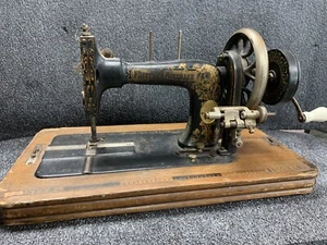 ANTIKE FRISTER & ROSSMANN NÄHMASCHINE (HANDKURBEL) - Bild 1 von 12