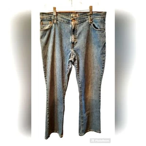Levi's Woman's Jeans 14 550 Relaxed Bootcut Denim Classic Casual Southwest - Picture 1 of 12
