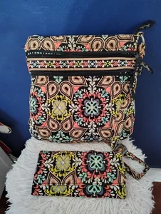 Vera Bradley Retired SIERRA Double Zipper Crossbody Shoulder Bag Purse Wallet - Picture 1 of 12