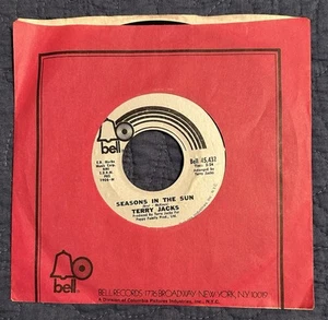 Terry Jacks – Seasons In The Sun / Put The Bone In - 45432 - 1973 - ROCK - Picture 1 of 2