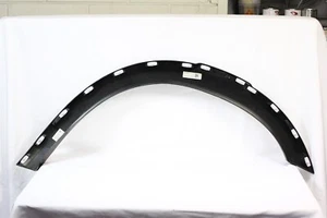 2019-2024 RAM 2500 FRONT LEFT SIDE FENDER WHEEL FLARE MOLDING TRIM OEM - Picture 1 of 14