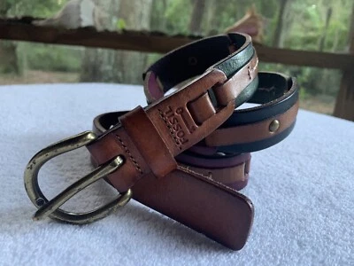 Cinto FOSSIL Feminino Médio Couro Color Block Vinho Bronzeado Azul Marinho Esmeralda Latão Ponto - Imagem 1 de 4