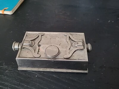 ANCIEN PETIT RECHAUD A ALCOOL POUR FER A FRISER Ou Autre - COIFFEUR BARBIER - - Photo 1/4