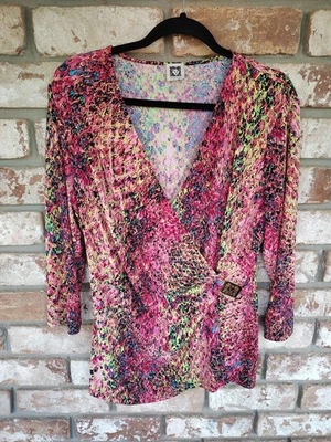 Top Anne Klein Colorido Slinky Manga 3/4 Imitación Envolvente XL Logo Hebilla Carrera Y2K  Foto 1 de 4