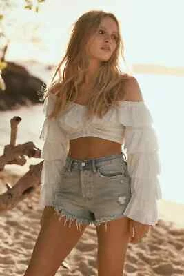 Free People Good Times Relaxed Denim Shorts Size  W 27" NEW FREE UK POSTAGE - Image 1 of 4
