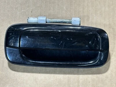 Оригинальная черная ручка задней двери со стороны пассажира для Lexus GS300 GS400 GS430 1998-2005 годов выпуска - Изображение 1 из 4