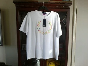 FRED PERRY WOMENS LIBERTY PRINT APPLIQUE T SHIRT - Picture 1 of 3