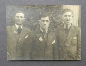 Rare WWII Photo – Ostarbeiter Wearing «OST» Identification Patch - Picture 1 of 5