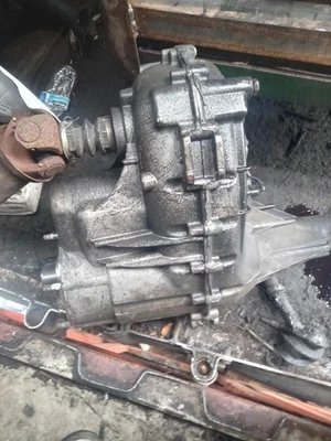 Estuche de transferencia Estuche de transferencia Opt Nqh ID AY6 Se adapta a 09-20 SUBURBAN 1500 379556 Foto 1 de 4