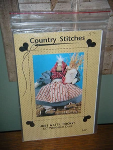 COUNTRY STITCHES ~ JUST A LIT'L DUCKY! 12" WHIMSICAL DUCK PATTERN UNCUT - Imagen 1 de 3