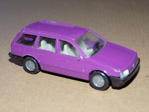  SIKU VW PASSAT VARIANT GT in Violett-Lila  1076