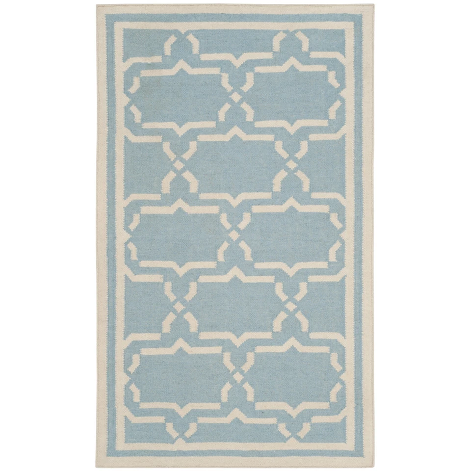 Safavieh Dhurries 3'-0" '-0" Wool Hand Woven Rug in Light Blue / Ivory