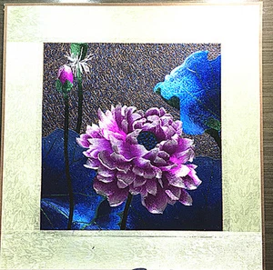 Schöne handgefertigte fertige Stickerei aus rosa Lotus - Bild 1 von 9
