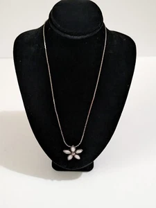 1928 Antique Style Silver Tone Chain And Acrylic Flower Pendant Necklace. 14" - Picture 1 of 10