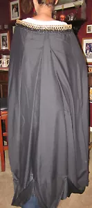 HALLOWEEN Kap VAMPIR HEXE PRINZESSIN handgefertigt eine Schönheit!!!! - Bild 1 von 1