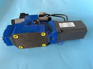 1PC NEW Rexroth R900704397 4WRKE16W8-200L-3X/6EG24K31/A5D3M valve Via DHL/FedEX - Afbeelding 1 van 4