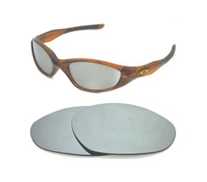 NUOVE LENTI POLARIZZATE PERSONALIZZATE ARGENTO GHIACCIO PER OCCHIALI DA SOLE OAKLEY MINUTE 2.0 - Foto 1 di 7