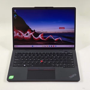 Lenovo ThinkPad X13S 13,3" Snapdragon 8xc Gen 3 3,0 GHz 16 GB RAM 512 GB SSD - Foto 1 di 12