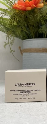 Laura Mercier Translucent Loose Setting Powder Ultra-Blur NIB 20 G - Image 1 of 2