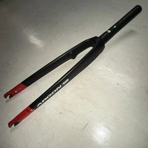 ARGON 18 Nitrogen CARBON FIBER FORK RIM BRAKE 180mm Steerer Tube Black Red N7 - Picture 1 of 14