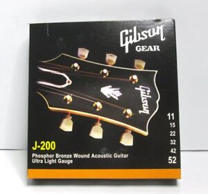 Gibson J-200 Phos Bronze Wound Acoustic Guitar Strings Ultra LT 11/52 SAG-J200UL