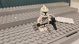 Lego MINIFIGURE- Star Wars Clone Trooper Horn Company  Sw0298. Lot100