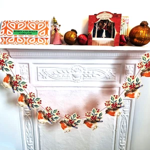 Handmade Christmas 'ROBIN AND HOLLY' Garland with Gift Envelope -9cm x 4meters - Picture 1 of 10