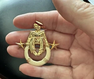 Vintage Sailor WWII Goldtone Pin - Picture 1 of 2