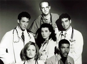 PHOTO CINEMA SERIE URGENCES GEORGE CLOONEY NOAH WYLE 24 x 17,5 CM - Picture 1 of 2