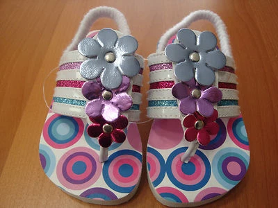 DORA SANDALS COLORFUL  3 FLOWERS ON TOP OF FOOT & ELASTIC STRAP  SIZE 5/6  NWB - Image 1 of 2