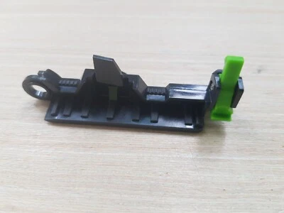 iRobot 4639202 Staffa di bloccaggio spazzola principale per Roomba serie i j E