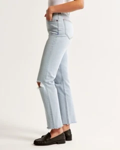 Abercrombie & Fitch Ultra High Rise Ankle Straight Jean | Light Destroy | 27R - Picture 1 of 5