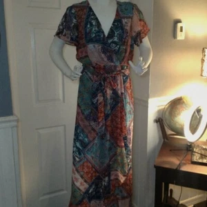 One World "XL" Live & Let Live, High-Low Maxi; Cabincore, schicke Bauernoptik, - Bild 1 von 5