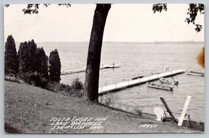 1940er RPPC Syracuse, Indiana Lake Wawasee Blick vom South Shore Inn UNP Postkarte - Bild 1 von 4