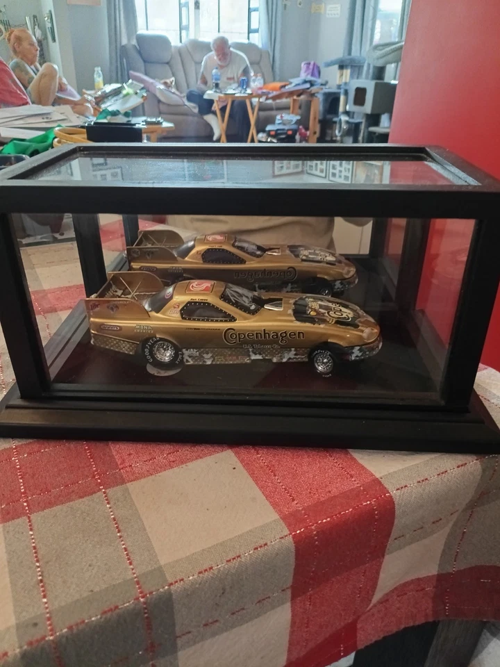 Action Ron Capps Copenhagen Snake Camaro 1997 coche divertido NHRA 1:24 ¡autografiado!!  Foto 1 de 4