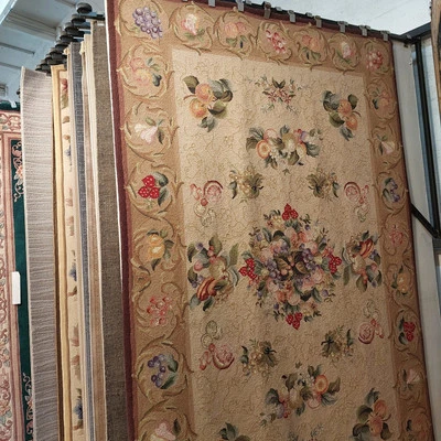 Nueva Alfombra Nourison Colección Bijoux 5.6"x8.6" Color Beige B 107 Foto 1 de 4