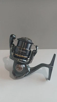 Shimano 23Cardiff Xr C2000Shg Spinnrolle - Bild 1 von 4