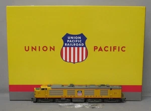 Athearn 88661 HO Scale Union Pacific Gas Turbine Diesel Locomotive #51 NIB - Picture 1 of 7