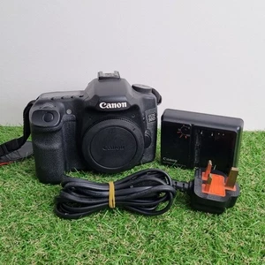 Canon EOS 50D DSLR Camera Body Only BP-511A Battery & CB-5L Charger - Picture 1 of 11