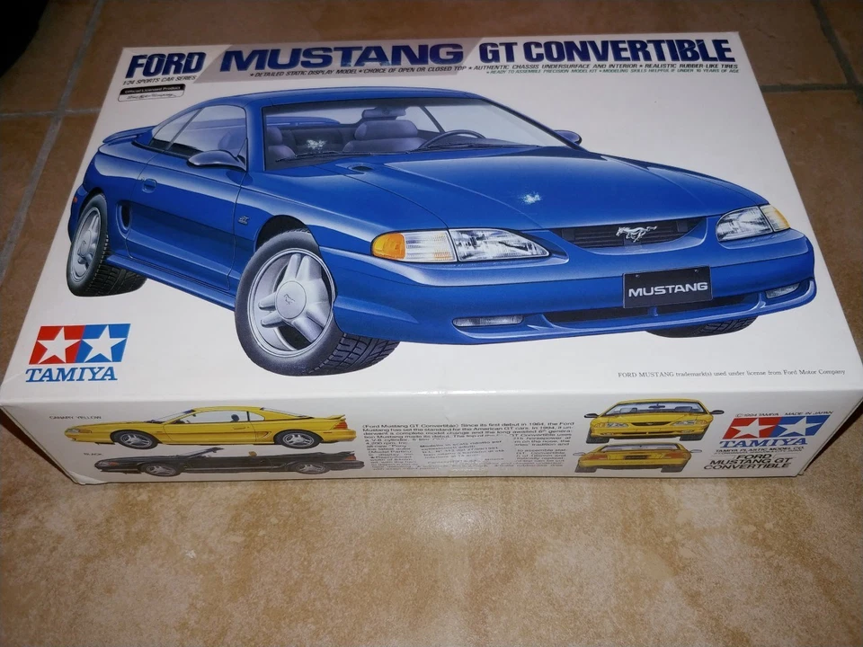 Tamiya AUTO FORD MUSTANG GT CONVERTIBILE KIT  TA24141 Nuovo - Immagine 1 di 1