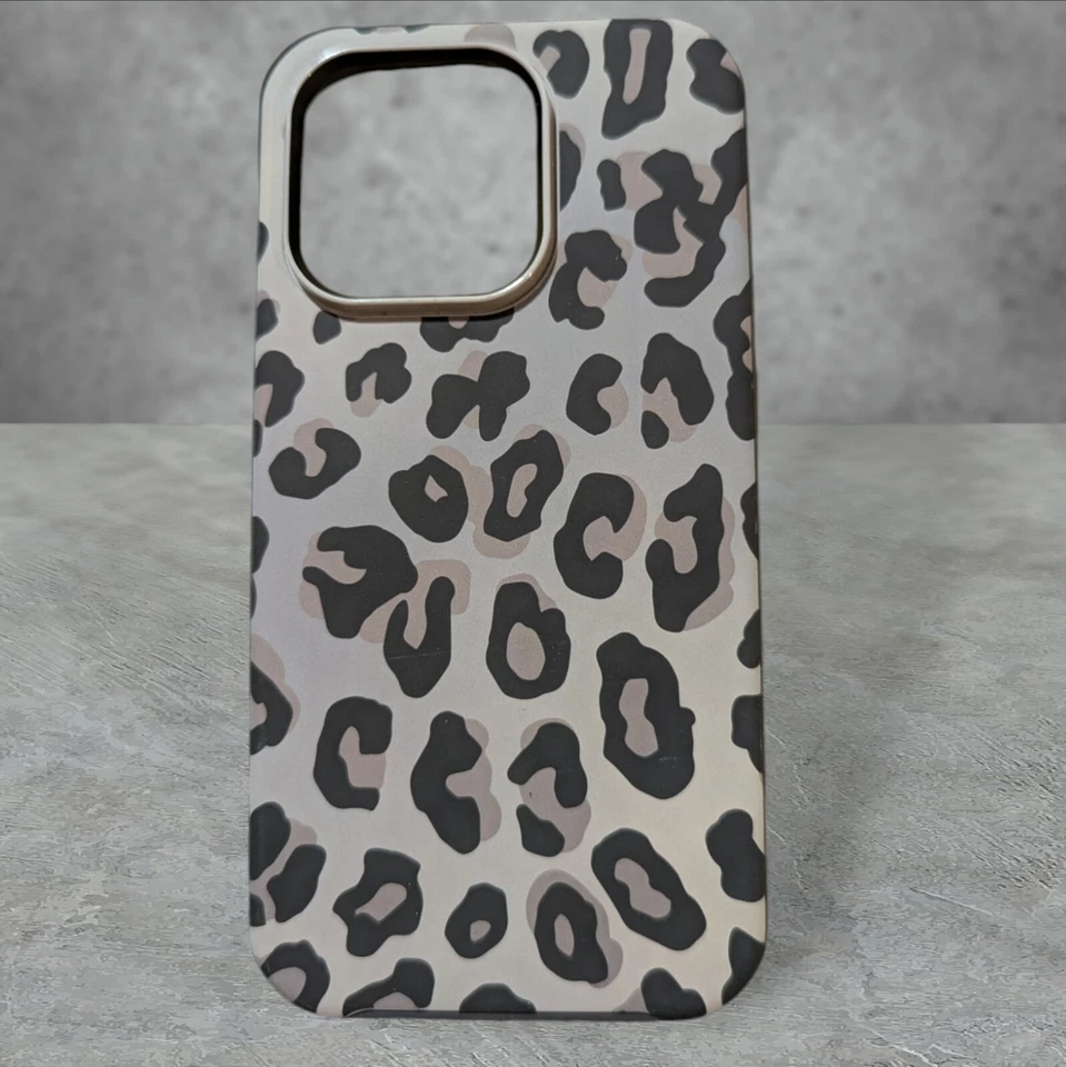 Funda G1 OtterBox Apple iPhone 14 Pro Drop+ Simetría+ Magsafe - WILDCAT (Gris) Foto 1 de 1