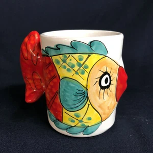 VIETRI KISSING FISH ORANGE FACE TAIL HANDLE MUG - ITALY 12 oz - Picture 1 of 7